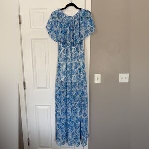 Show me your Mumu Off The Shoulder Hacienda Blue White Floral Maxi Dress Summer